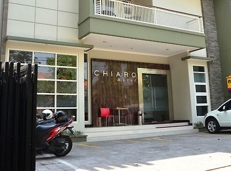 Chiaro Hotel Syariah Сидоарджо Екстериор снимка