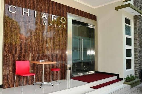 Chiaro Hotel Syariah Сидоарджо Екстериор снимка